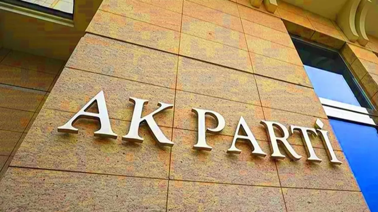 AK Parti'ye 4 yeni belediye başkanı katıldı