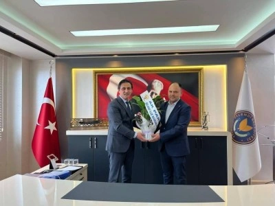 AK Parti’ye katılan Başkan Daban’a ilçe teşkilatından ziyaret