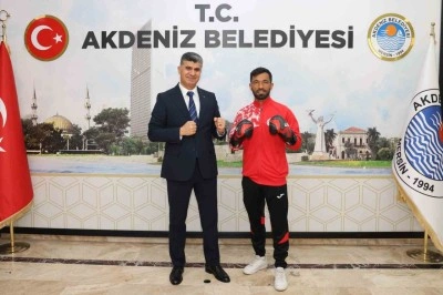 Akdeniz Belediye Sporun şampiyon sporcusu d&uuml;nya arenasında