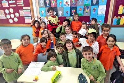 Ala&ccedil;atı&rsquo;da ilkokul &ouml;ğrencilerinden anlamlı dayanışma
