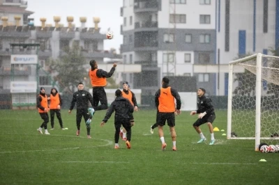 Alanyaspor, Konyaspor ma&ccedil;ı hazırlıklarını tamamladı