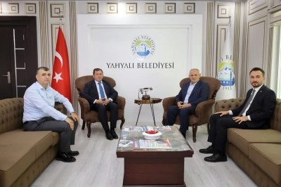 Ali İhsan Kabakcı’dan teşekkür plaketi