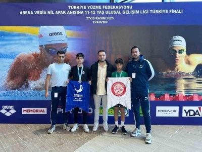 Aliağalı y&uuml;z&uuml;c&uuml;ler T&uuml;rkiye finalinde zirvede