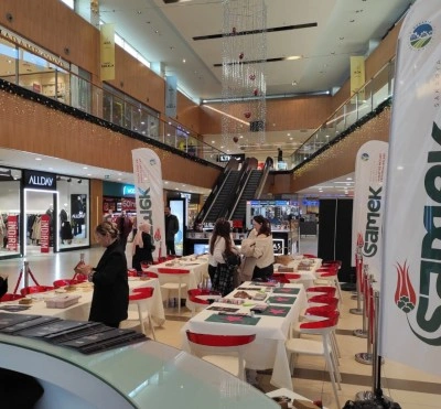 Alışveriş merkezlerine SAMEK tanıtım noktaları açıldı