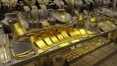 Altını alan değil satan daha fazla