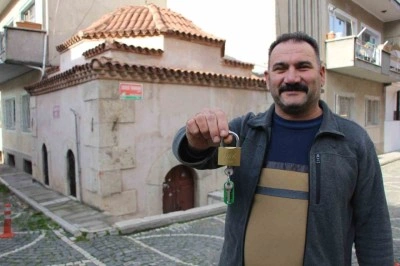 Amasya&rsquo;da kapısına kilit vurulan 9 t&uuml;rbeden 5&rsquo;i yeniden ziyarete a&ccedil;ıldı