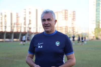 Amedspor'da Sakaryaspor Mesaisi: Mehmet Altıparmak'tan Net Mesaj