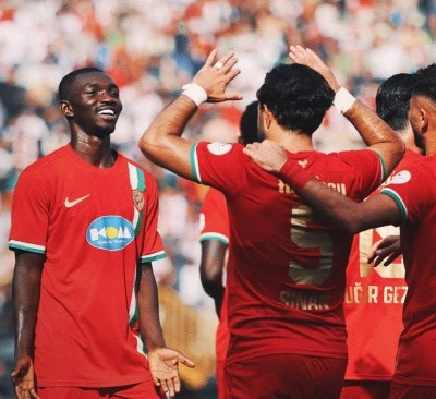 Amedspor Manisa Deplasmanından 3 Puanla Döndü