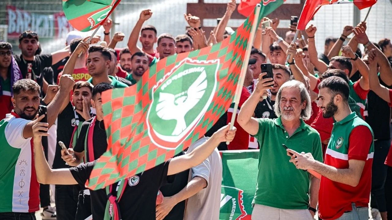 Amedspor Taraftarlarına Jest!