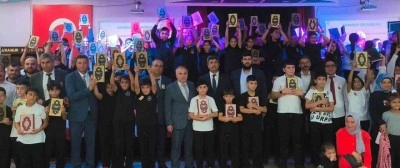 Anamur&rsquo;da &rsquo;Kur&rsquo;an okuyorum, peygamberimi seviyorum&rsquo; programı b&uuml;y&uuml;k ilgi g&ouml;rd&uuml;