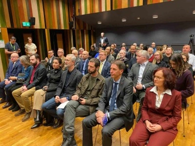 &lsquo;Andriivka&rsquo;ya 2000 Metre&rsquo; belgeselinin T&uuml;rkiye pr&ouml;miyeri