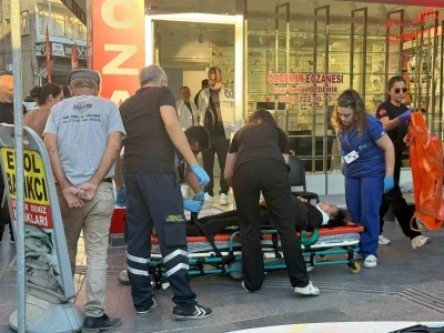 Antalya&rsquo;da otomobil ile motosiklet &ccedil;arpıştı: 2 yaralı