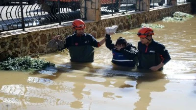 Antalya&rsquo;da sağanak felaketi: 314 kişi tahliye edildi