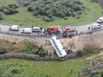 Antalya ve Burdur&rsquo;da Peş Peşe Feci Kazalar: 16 &Ouml;l&uuml;