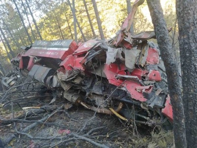 Arazöz şarampole yuvarlandı: Yarlılar var