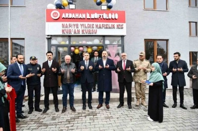 Ardahan&rsquo;da, Kız Kur&rsquo;an Kursu&rsquo;nun a&ccedil;ılışı yapıldı