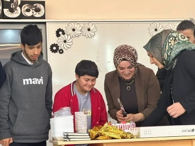 Arıcak Çok Programlı Anadolu Lisesi’nden Özel Gereksinimli Öğrencilere Unutulmaz Bir Etkinlik