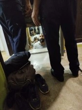 Asansörde kalan aileyi ekipler kurtardı