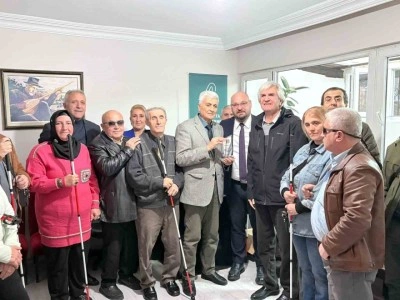 Atakum’dan görme engellilere ‘beyaz baston’ desteği