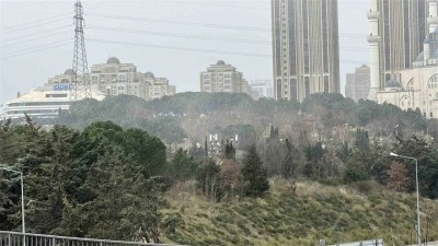 Ataşehir’de kar yağışı başladı