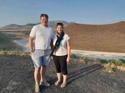 Avusturyalı çift, Türkiye turunda Meke Gölü’nde mola verdi