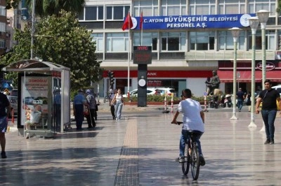 O ilimizde yabancıların sayısı 10 bin oldu