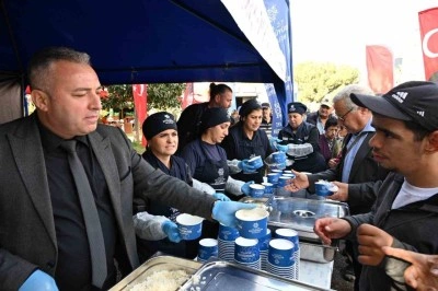 Aydın B&uuml;y&uuml;kşehir, Atat&uuml;rk i&ccedil;in hayır ger&ccedil;ekleştirdi