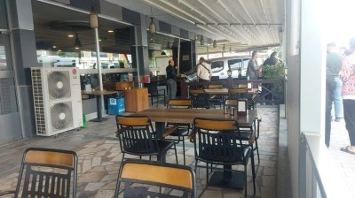 Aydın&rsquo;da 15 yaşındaki s&uuml;r&uuml;c&uuml; iş yerine daldı: 1 yaralı