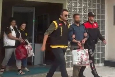 Aydın&rsquo;da toplamda 48 yıl hapis cezası bulunan iki firari yakalandı
