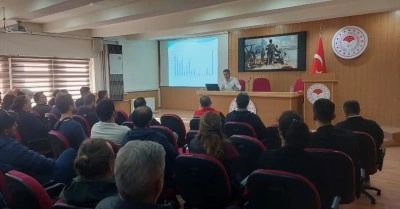 Aydın&rsquo;da veteriner hekimlere &rsquo;şap hastalığı&rsquo; eğitimi verildi