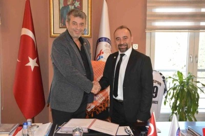 Aydın esnafına &ouml;zel indirimli eğitim protokol&uuml; imzalandı