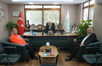 Ayvalık&rsquo;tan Edremit Ticaret Odasına ziyaret