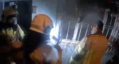 Bağlar 'da ev yangını kask kamerasında
