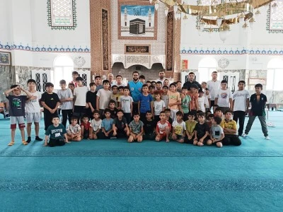Bağlar&rsquo;da Yaz Kur&rsquo;an Kursu &Ouml;ğrencilerine Anlamlı Buluşma