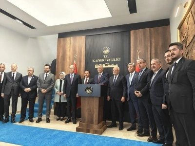 Bakan Bolat’tan Vali Çiçek’e ziyaret