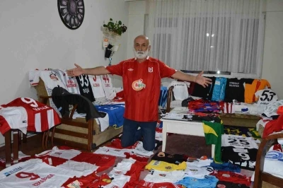 Balıkesir&rsquo;de 300 formalık koleksiyon