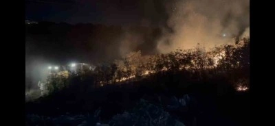 Alevler geceyi aydınlattı