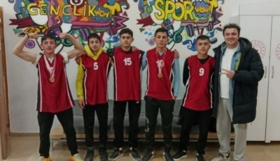 Balık&ouml;y Anadolu Lisesi&rsquo;nden bilek g&uuml;reşinde b&uuml;y&uuml;k başarı
