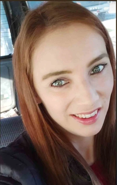 Balkondan d&uuml;şen gen&ccedil; kadın hayatını kaybetti