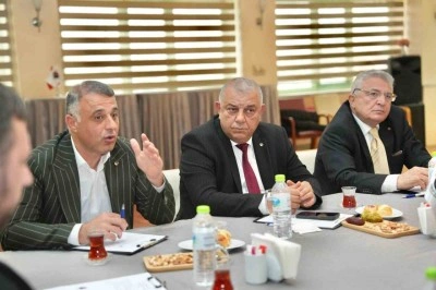 Başkan Bıyık: "İllerin gelişiminde ticari hayat büyük önem taşıyor"