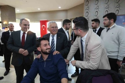 ER&Uuml; &ouml;ğrencileri iftar bereketini paylaştı