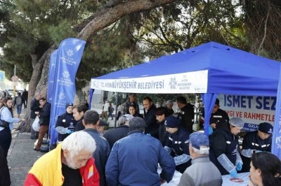 Başkan &Ccedil;er&ccedil;ioğlu&rsquo;ndan İsmet Sezgin&rsquo;in aramızdan ayrılışının yıl d&ouml;n&uuml;m&uuml;nde lokma hayrı