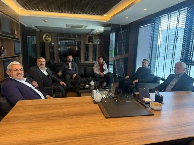 Başkan &Ccedil;etinkaya'dan Arslan'a Anlamlı ziyaret