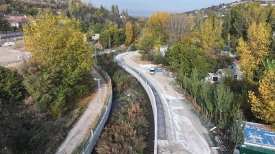 Başkan Ge&ccedil;it: "Beylerderesi Bisiklet ve Y&uuml;r&uuml;y&uuml;ş Yolu" projesini inceledi