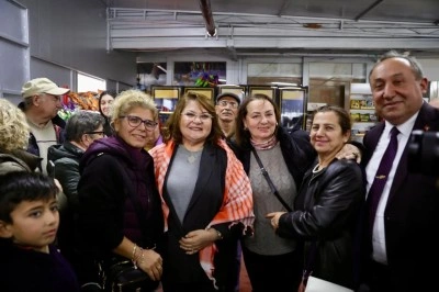 Başkan Gençay, Fevzipaşa Mahallesi’nde vatandaşlarla bir araya geldi