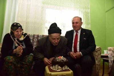 Başkan Kaya’dan 100. yaş sürprizi