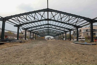 Başkan &Ouml;zl&uuml; "Projeler sorunsuz ilerliyor"