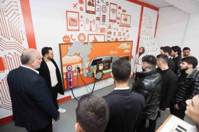 Başkan Sandık&ccedil;ı: "Geleceğin teknoloji yıldızlarını Canik&rsquo;te yetiştiriyoruz"