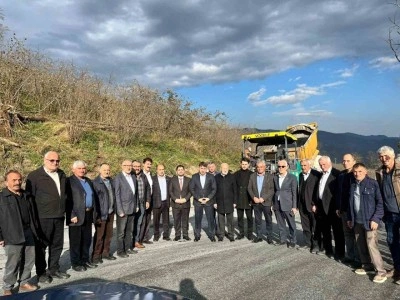 Başkan T&uuml;rkcan: "Sarpdere-Damarlı yolu hak ettiği değere kavuşuyor"