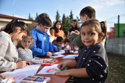 Başkan T&uuml;rkel: "&Ccedil;ocuklar bizim geleceğimiz ve en b&uuml;y&uuml;k umut ışığımız"